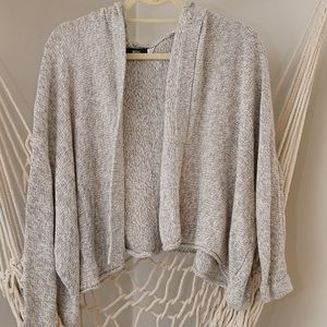 ✨Oversized Grey Slouchy Cardigan Urban Outfitters✨